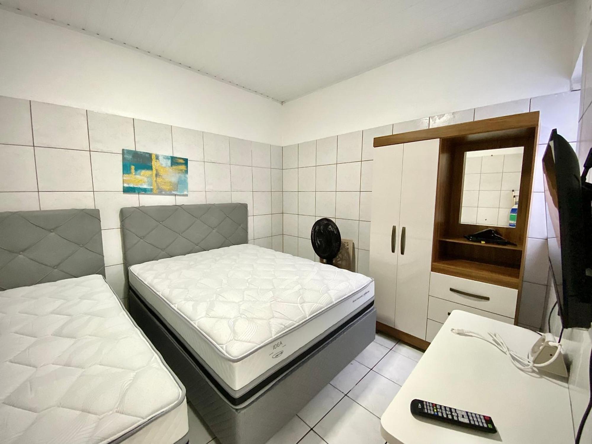 Apartamento Kitnet No Centro, Wi-fi, Tv Smart *